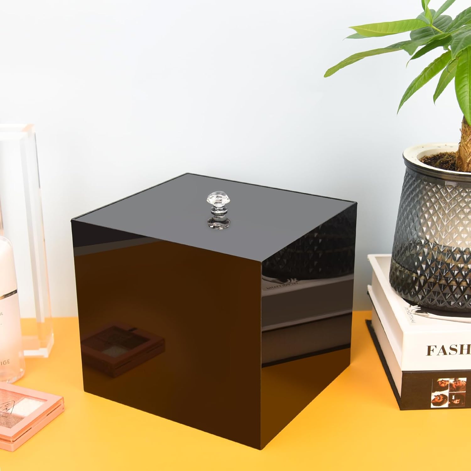 Weiai Face Towel Box, Acrylic Facial Disposable Towelettes Holder Container for XL Face Towels and Protects from Dust, Black - Image 5