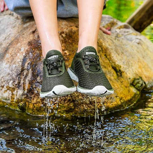 Image of DOUSSPRT Water Shoes for Kids Boys Girls Quick Dry Beach Sports Swim Pool Aqua Shoes for Toddler /Little Kid /Big Kid