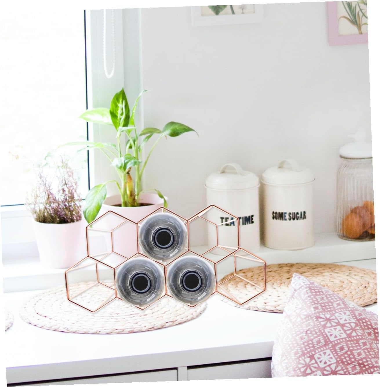 Metal Honeycomb Wine Rack 7-Hole Rose Gold Iron Wine Bottle Holder Creative Tabletop Brandy Storage Shelf for Living Room Decor
