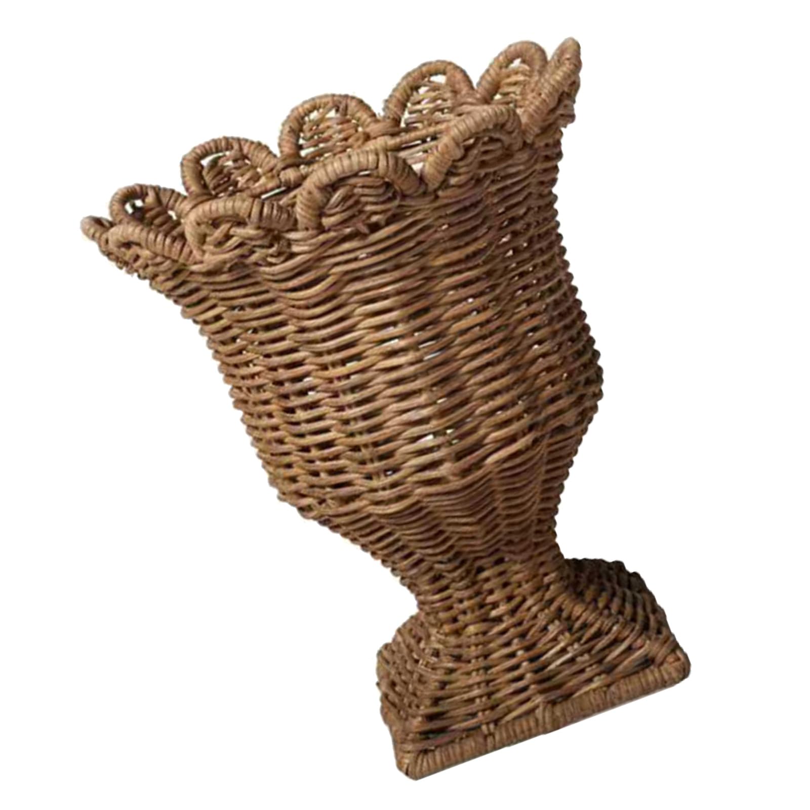 Vases en rotin incassables pour sublimer vos bouquets de fleurs séchées