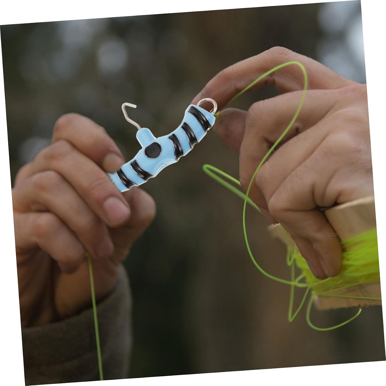 Mikikit Fishing Rod Accessory Two-Salad Wire Puller Stylish Design Portable Knot Tying Tool