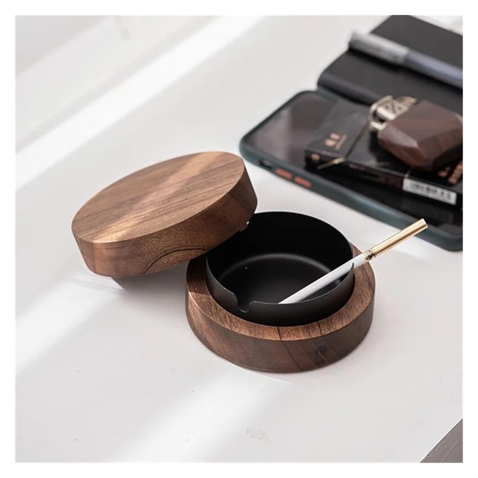 Cendrier fumeur cendrier en bois de noyer avec couvercle couvert Cendrier coupe-vent avec doublure en acier inoxydable Cendrier intérieur extérieur cendrier décoratif pour la maison (couleur : C)