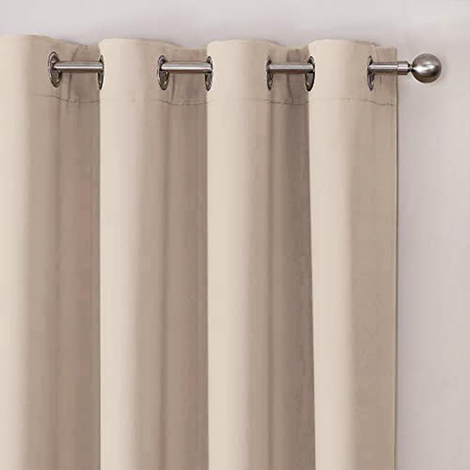 CUCRAF Vorhang Blickdicht Thermovorhang Kälteschutz 2er Set H225 x B140 cm Verdunklungsvorhänge Beige Gardinen mit Ösen, Weich und Langlebig Schallschutz Vorhang für Schlafzimmer Wohnzimmer