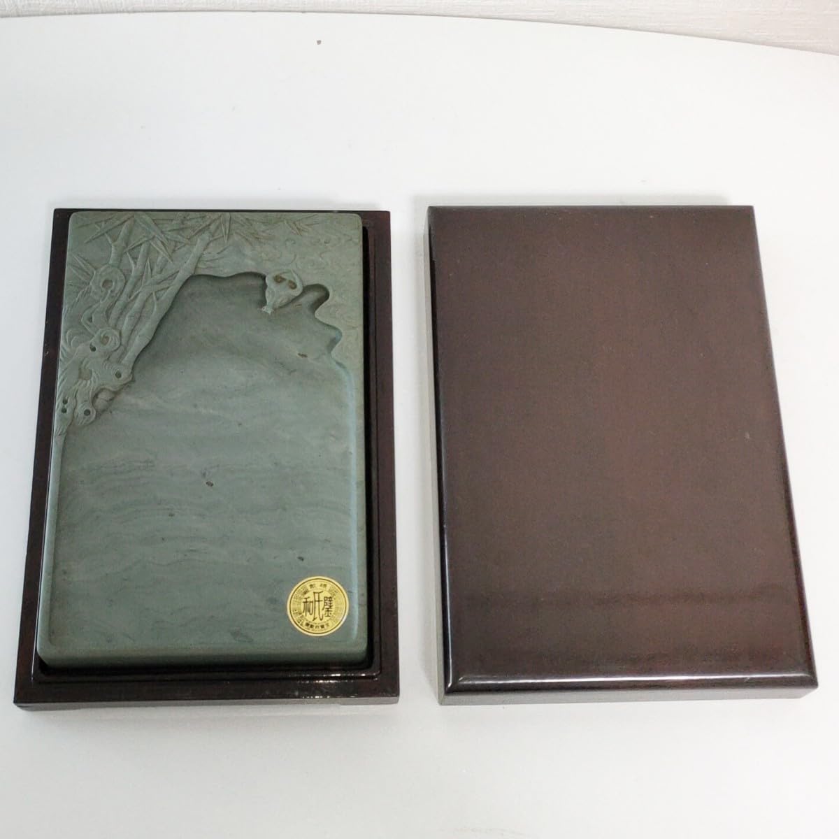 Amazon.co.jp: 緑端渓 硯石 本石 木箱 書道用品 中国美術 木箱 すずり 