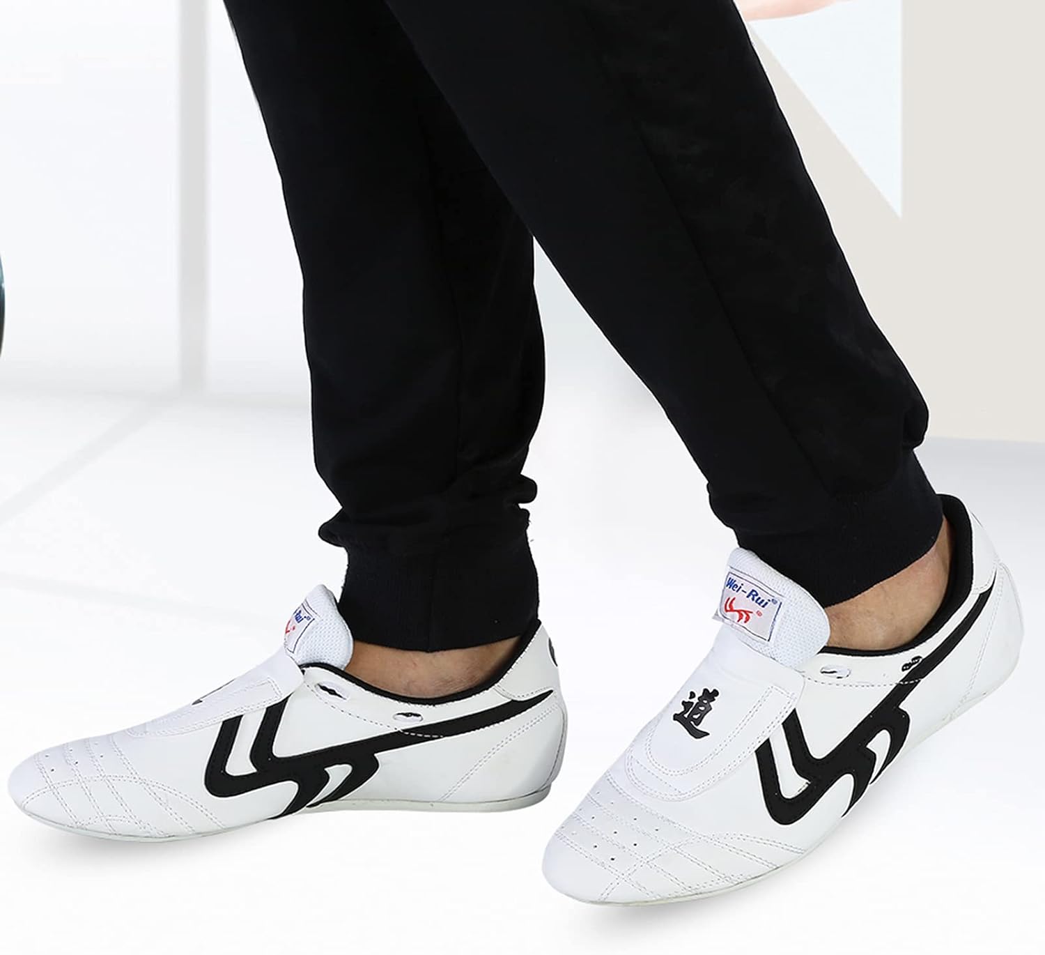 Alomejor Taekwondo Shoes, Lightweight Flexible Comfortable, Martial Arts Training Footwear, Supportive for Beginners Advanced Practitioners Home Studio Sessions - Image 3