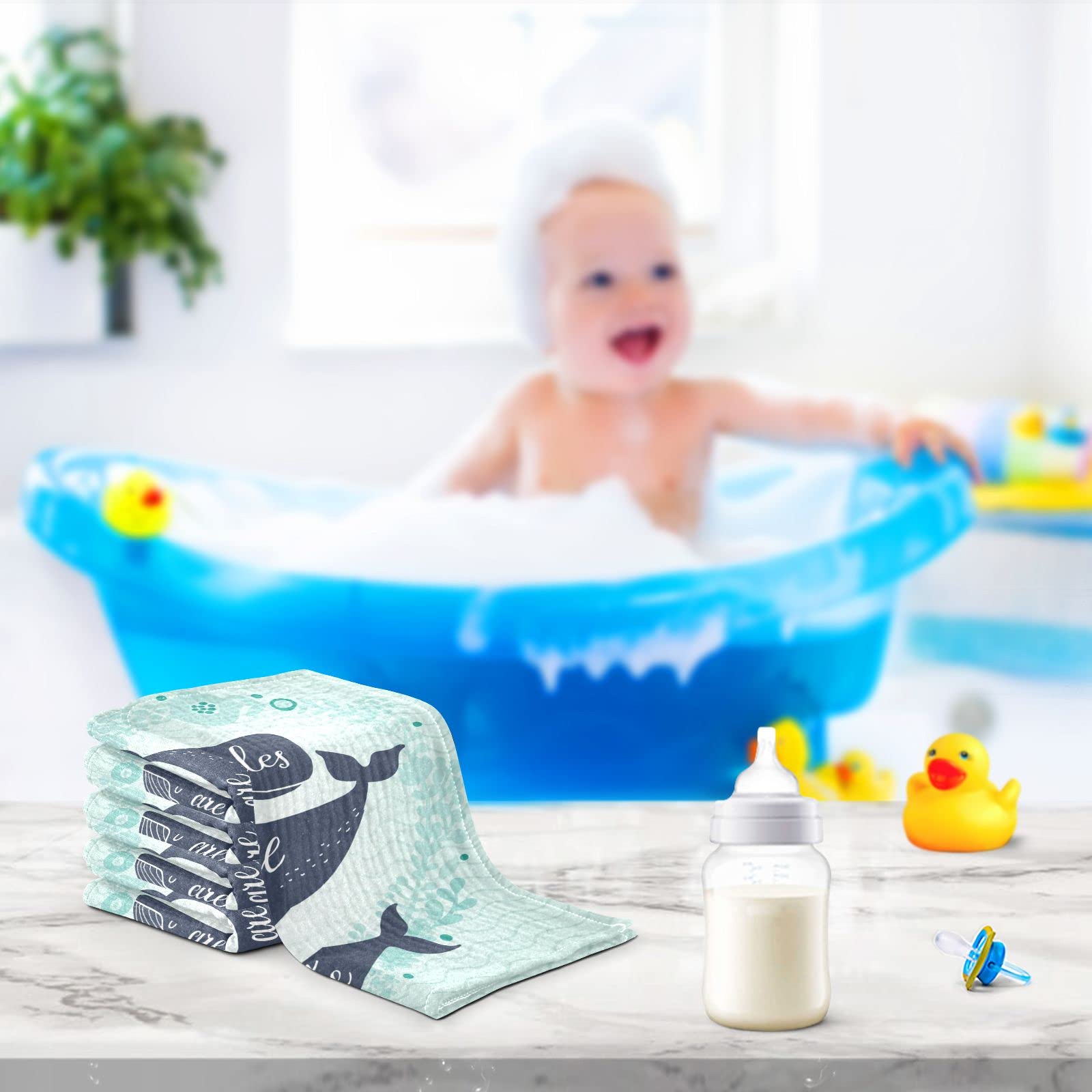 24点maffon ガーゼハンカチタオルクジラ