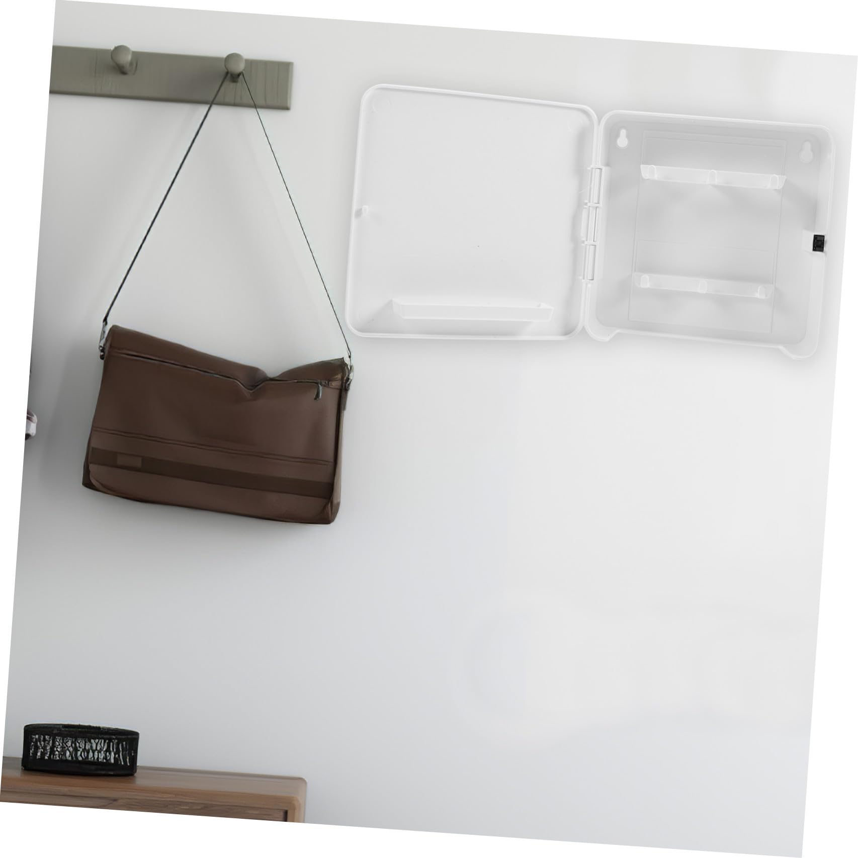 DECHOUS Portachiavi da Parete Magnetico Bianco in Plastico per Casa | Vano per Lettere, Fissaggio senza Fori, Stile Moderno e Aspetto Elegante, Uso in Fioreria e Libreria
