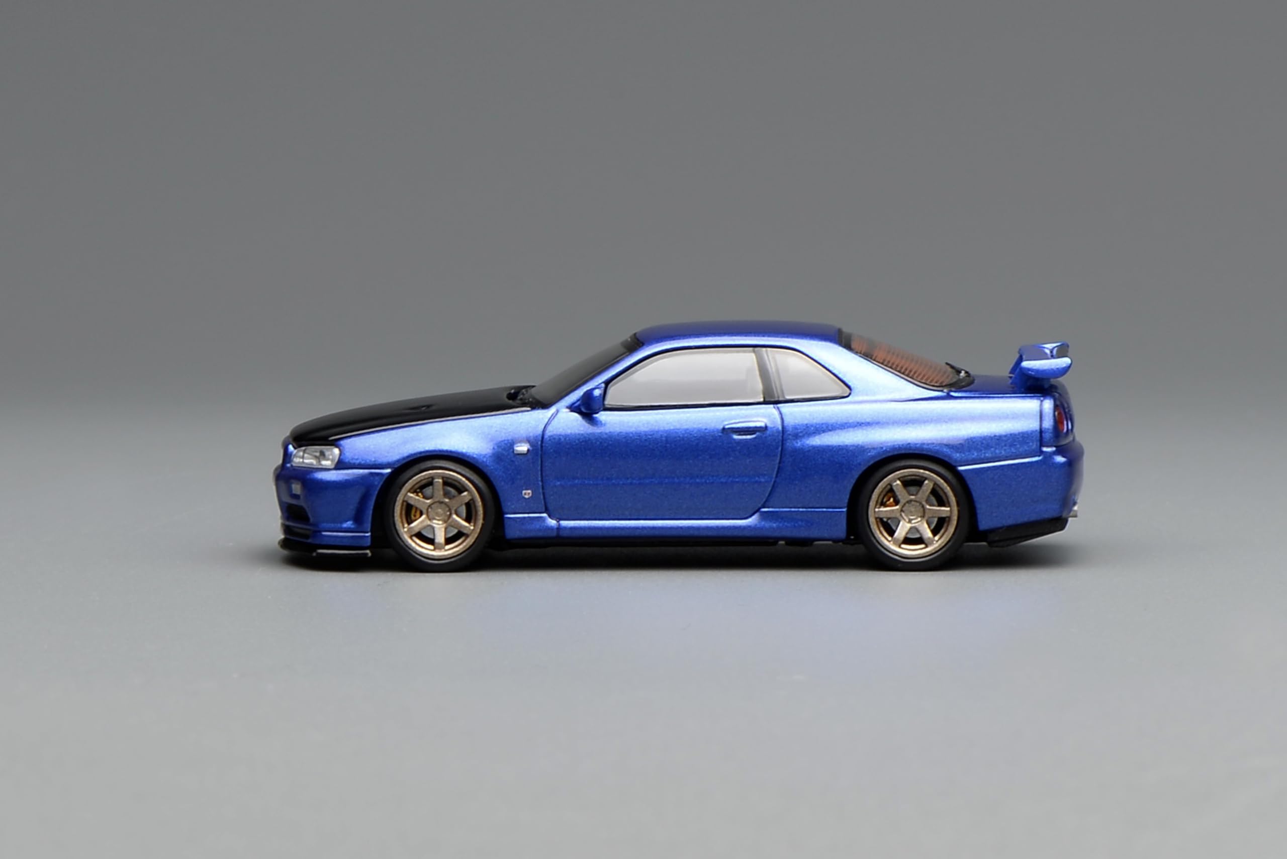 Amazon | フリースタイル (FREESTYLE) MOTORHELIX 1/64 NISSAN SKYLINE
