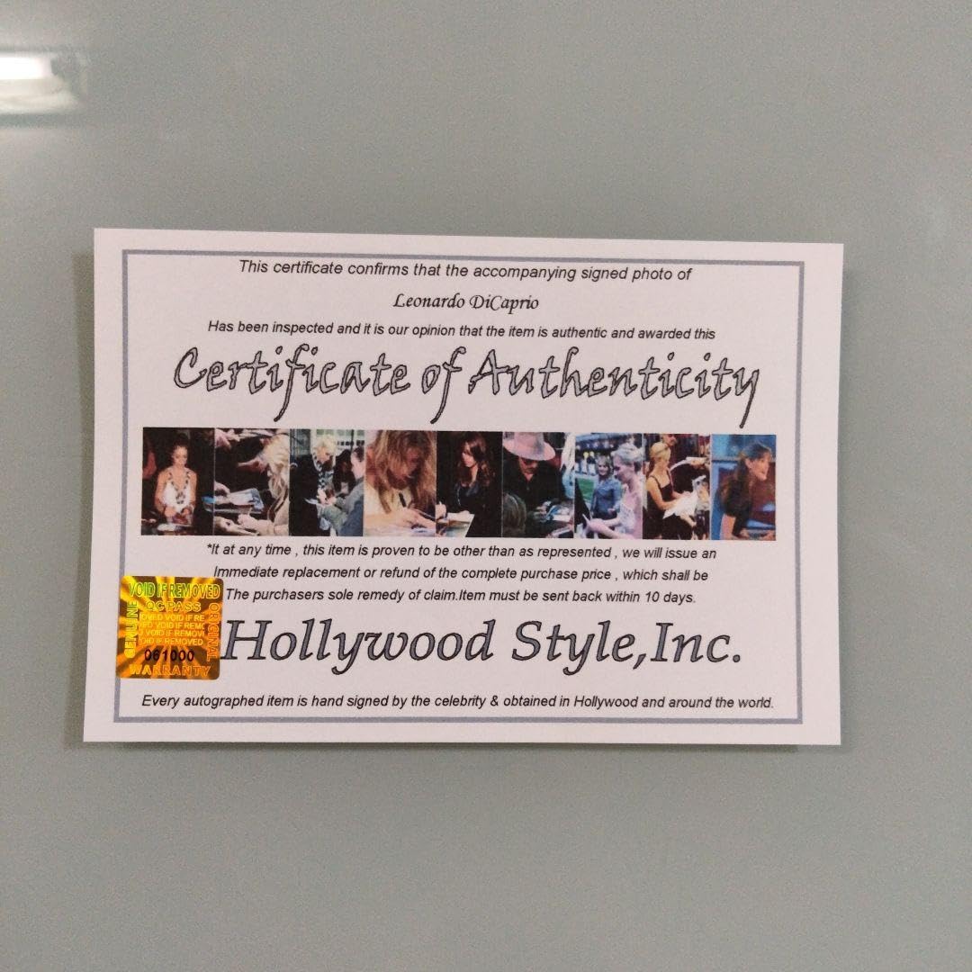 レオナルド・ディカプリオ直筆サイン入り2Lサイズ写真…タイタニック…A