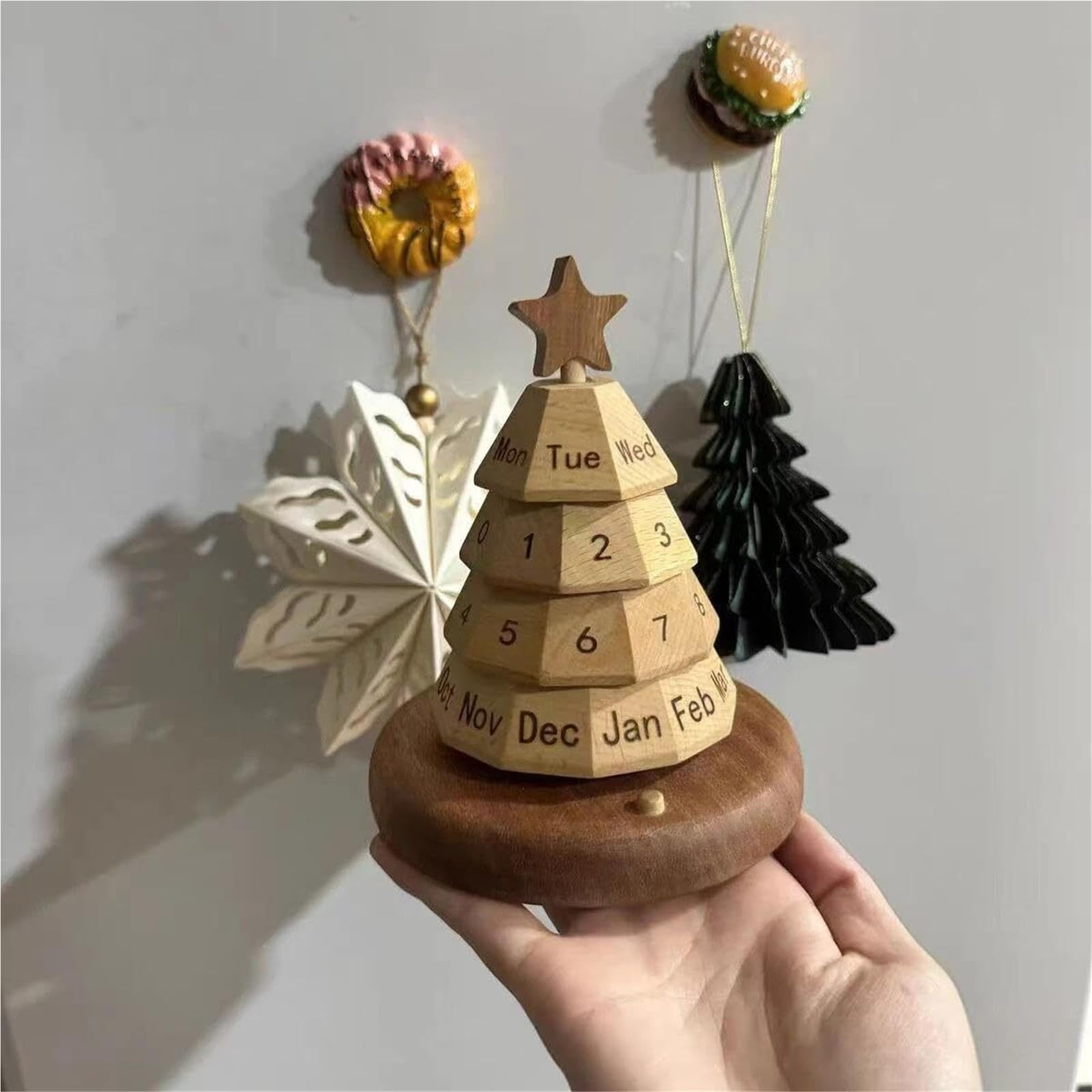 Inspirierender Tischkalender Weihnachtsbaum-Kalender: Stilvolles, kreatives Deko-Element for den Schreibtisch im Homeoffice Geschenke für Kollegen