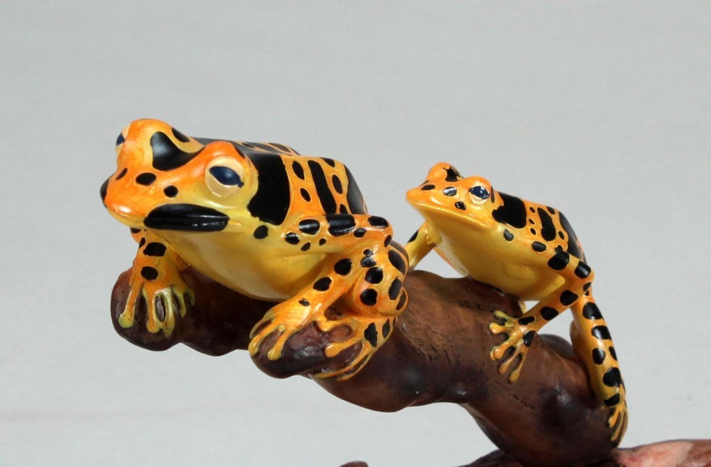 Yellow and Black Tree Frog Duo Sculpture by John Perry on Polished burlwood Base. Signed.