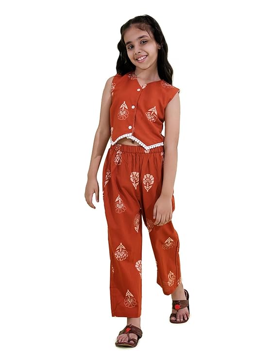 Bollywood Casual Wear Cotton Sleeveless Printed Girls Co-Ords - Picture 3 of 16