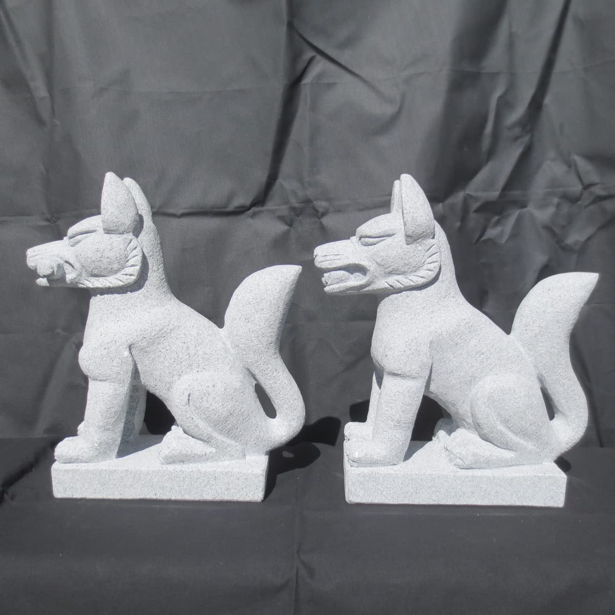 Amazon.co.jp: お稲荷さん きつね キツネ 狐 一対 10寸 お稲荷 お狐様