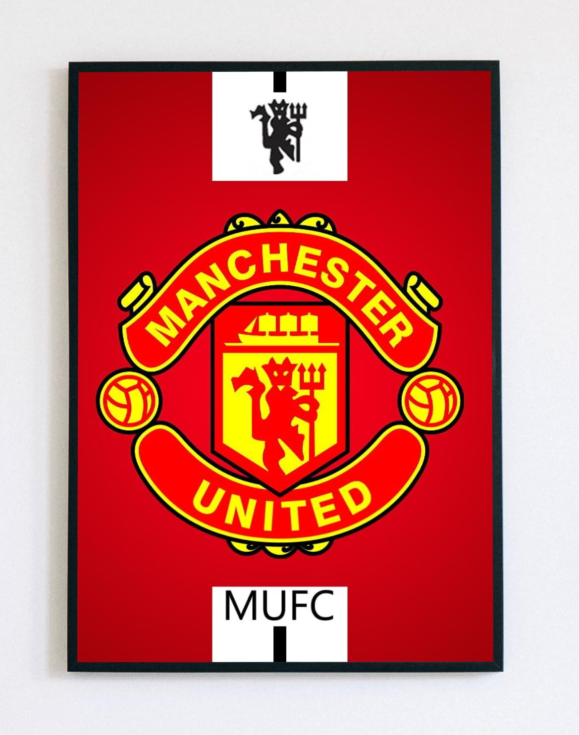 GenericLAMIFRAME Manchester United, Wall Decoration Art Framed Poster, Home Decor For Football Lovers, Matte & Glossy Laminated Poster with 0.5 Inch Black Synthetic Frame (8x12 Inch, Matte)