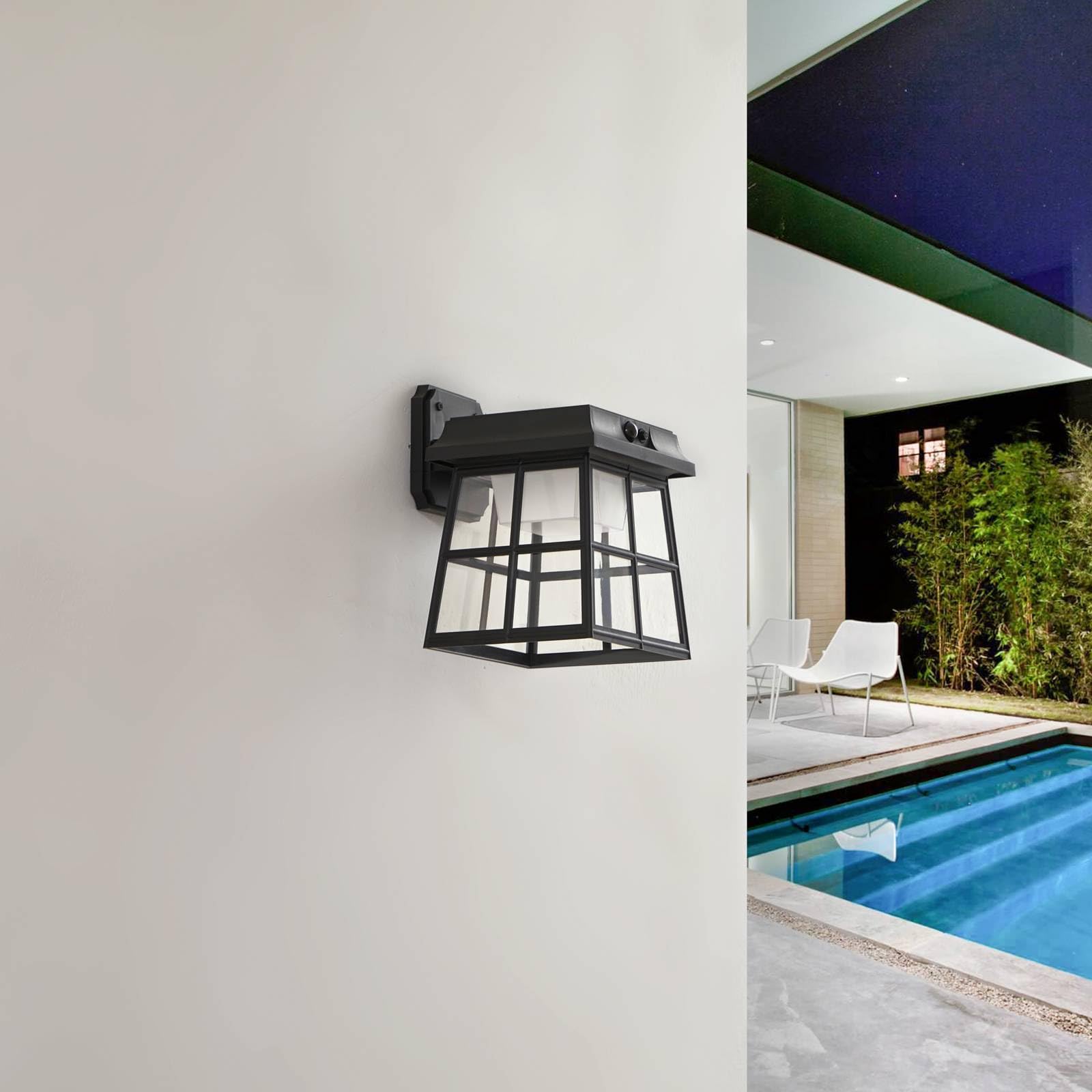 Lindby LED Solarleuchte außen Latarka mit Bewegungsmelder (spritzwassergeschützt (Modern) in Schwarz (1 flammig,) - Solar-Wandleuchten Wandlampe für Outdoor & Garten
