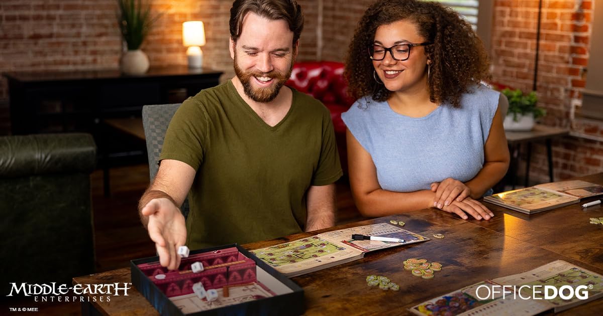 Asmodee The Hobbit: the reconquest of the treasure, game for the whole family from 1 to 4 players from 10 years old, competitive dice game and story in Middle-earth, Italian