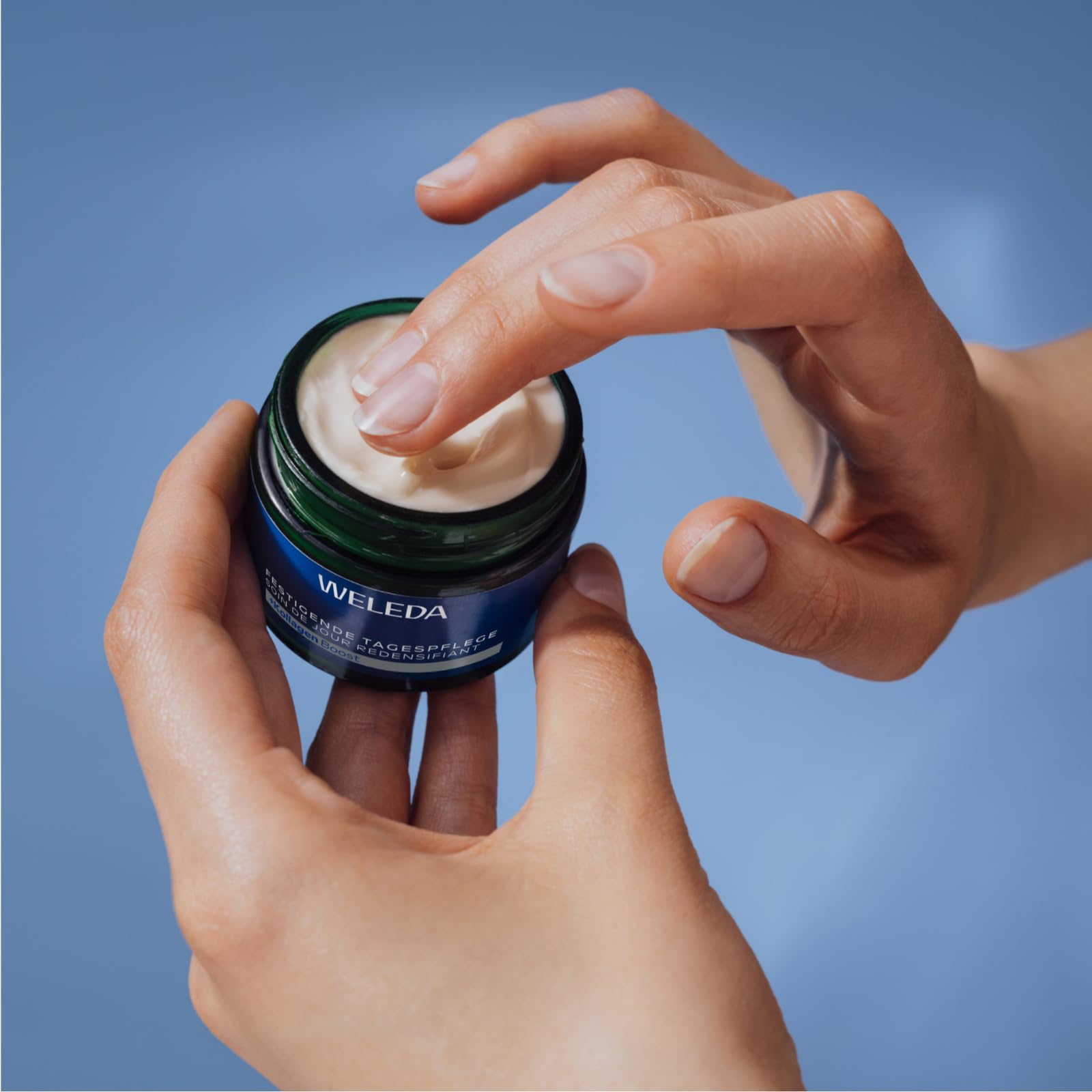 WELEDA Bio Festigende Tagespflege & Nachtpflege Blauer Enzian & Edelweiß – Anti-Aging Naturkosmetik Gesichtscreme gegen tiefe Falten & Pigmentflecken - straffende Tagescreme & Nachtcreme (vegan)