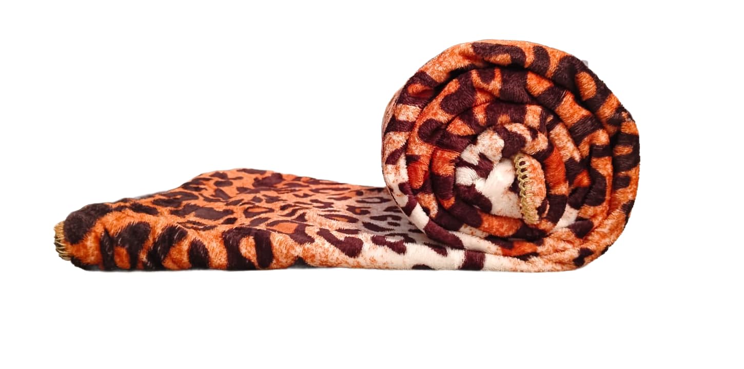OOA Flannel Double Bed Dohar/Duvet/Quilt/Blanket Cover with Zipper, 90x100 Inch (Leopard) (can be Used as AC Blanket)-image-8