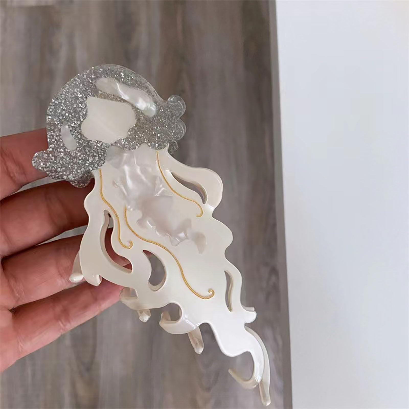 Amazon.co.jp: ノベルティオーシャンクラゲヘアクリップ、クラゲ