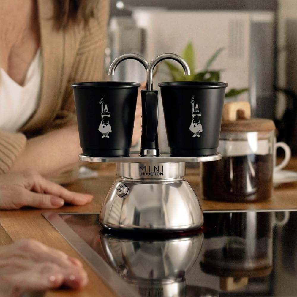 Bialetti Mini Express Induction, cafetière à induction, 2 tasses (100 ml), convient à tous types de feux, noir