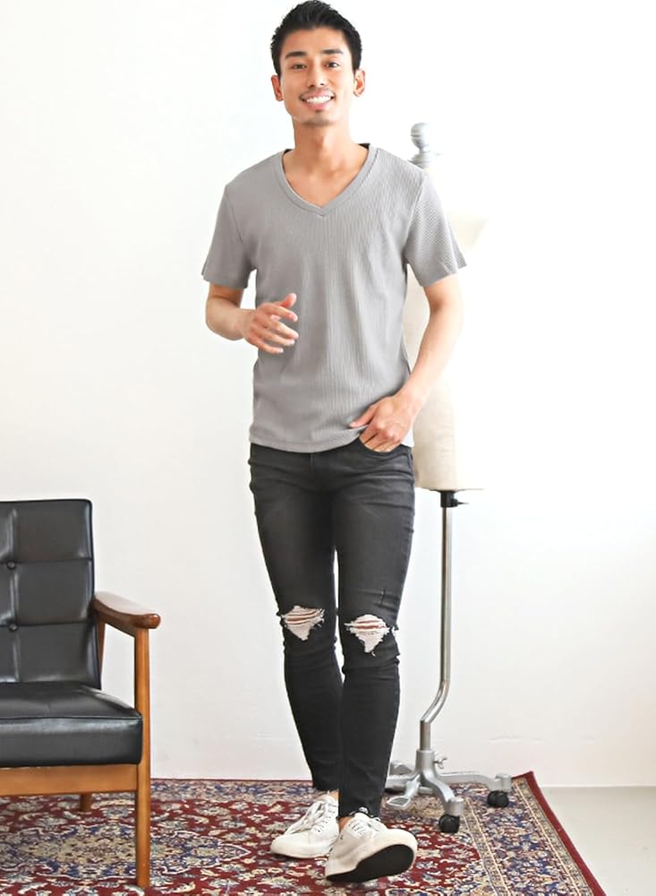 【新品タグ付き】tothesea ワッフルVネックTシャツ To the sea（トゥーザシー）の「ワッフルVネックTシャツ（T