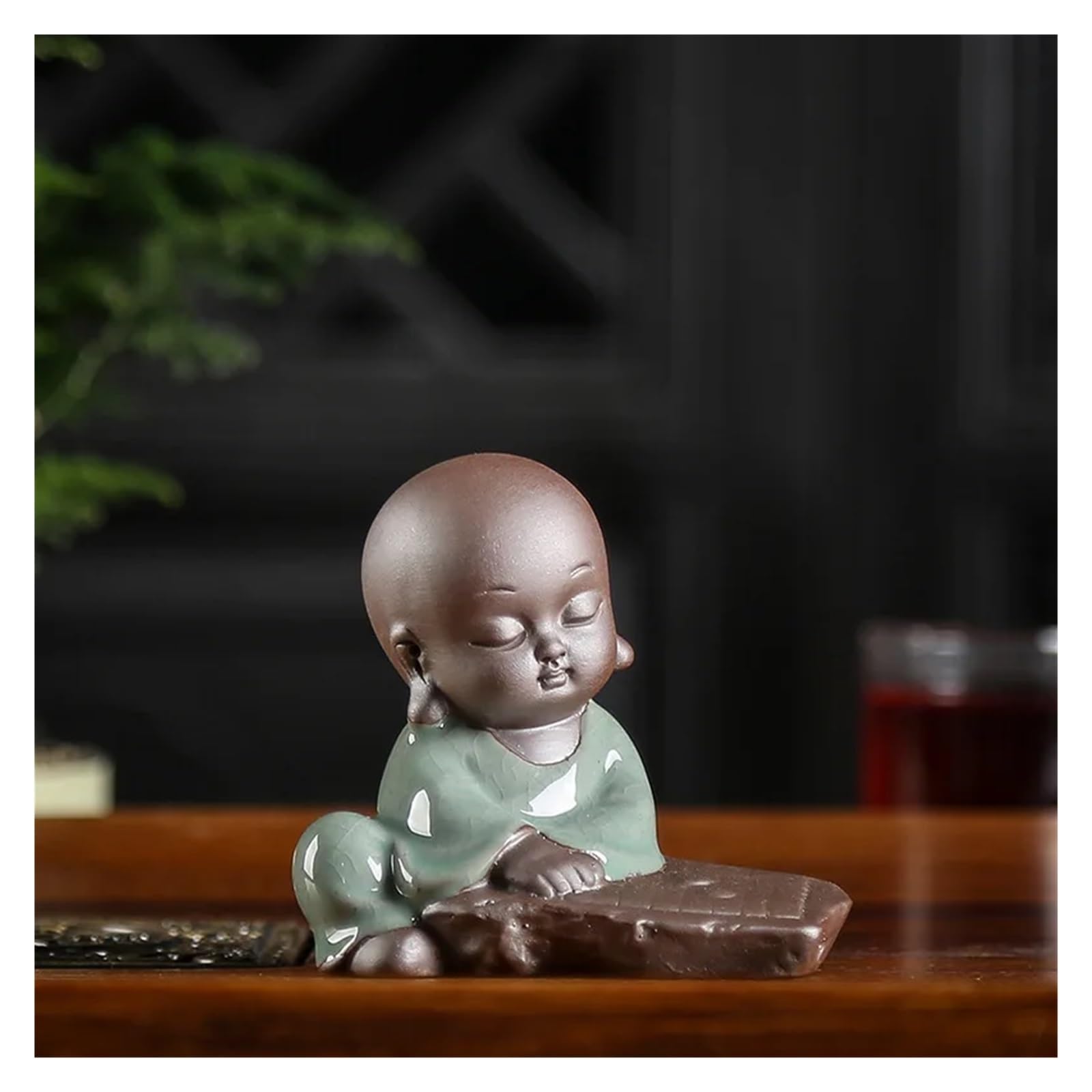 ENGENDER Kung Fu Tea Pet Desktop Statue Monk Tea Pet Handmade Zen Living Room Coffee Table Ceramic Decoration Set Accessories(03)
