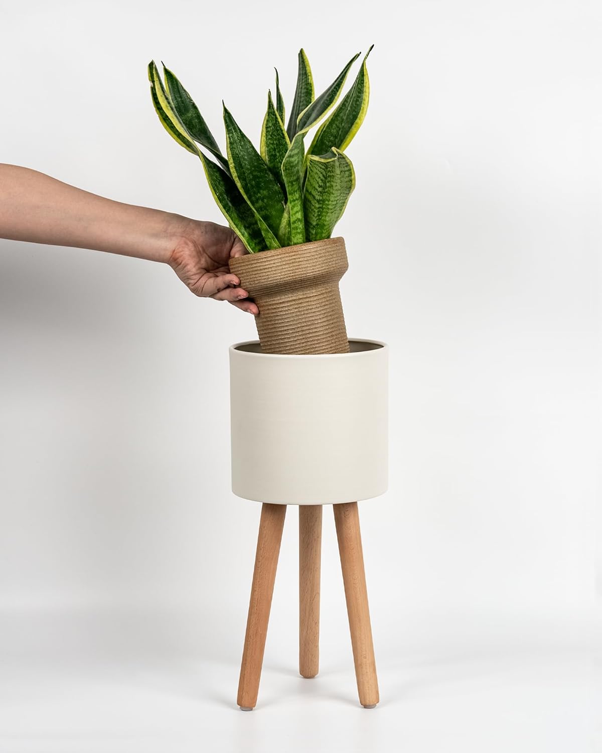 Bamworld Modern White Plant Stand with Wooden Legs - Single Indoor Metal Flower Pot Holder for Living Room Office Bedroom Decor