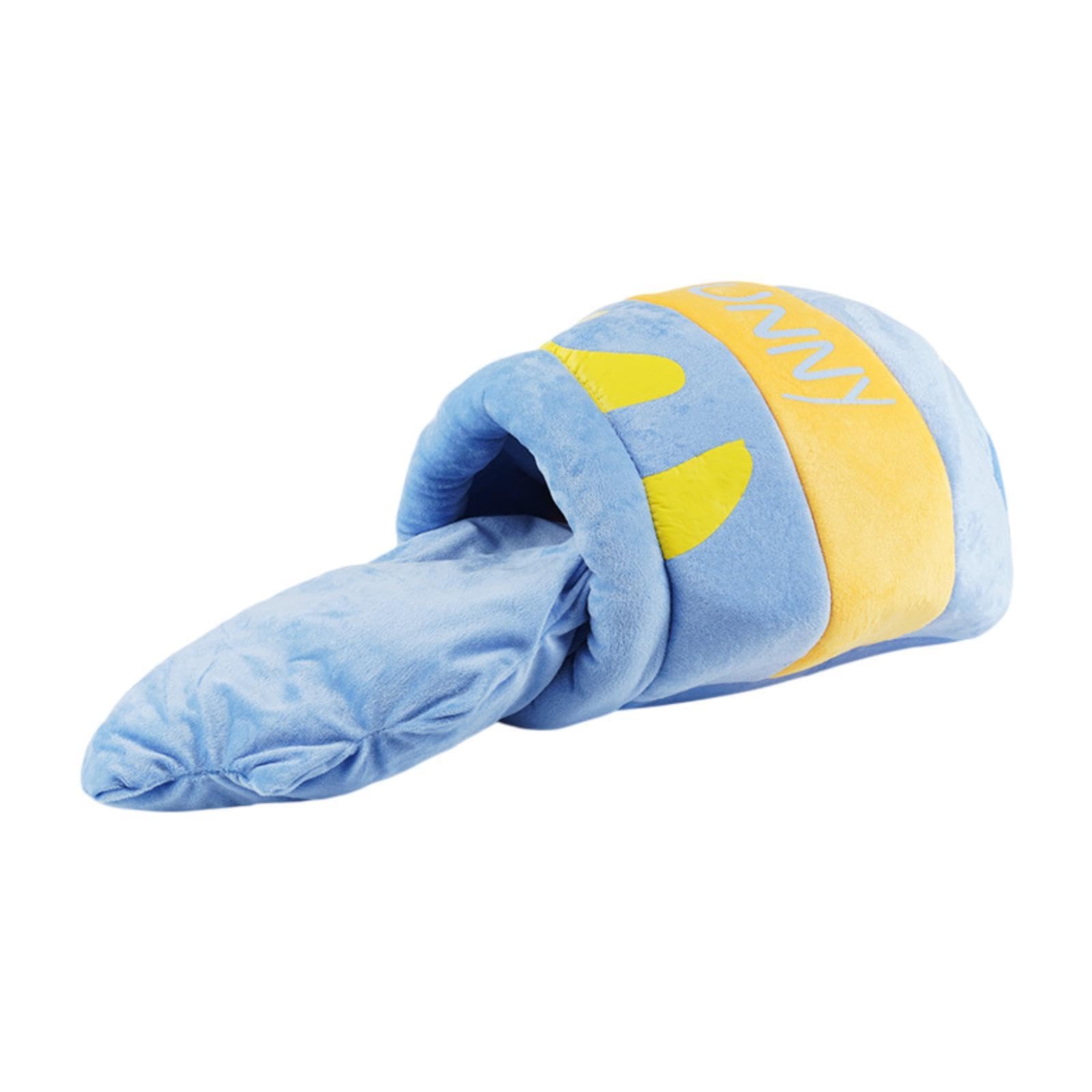 Maison douillette pour chat bleu dans le salon pour des siestes sereines en hiver
