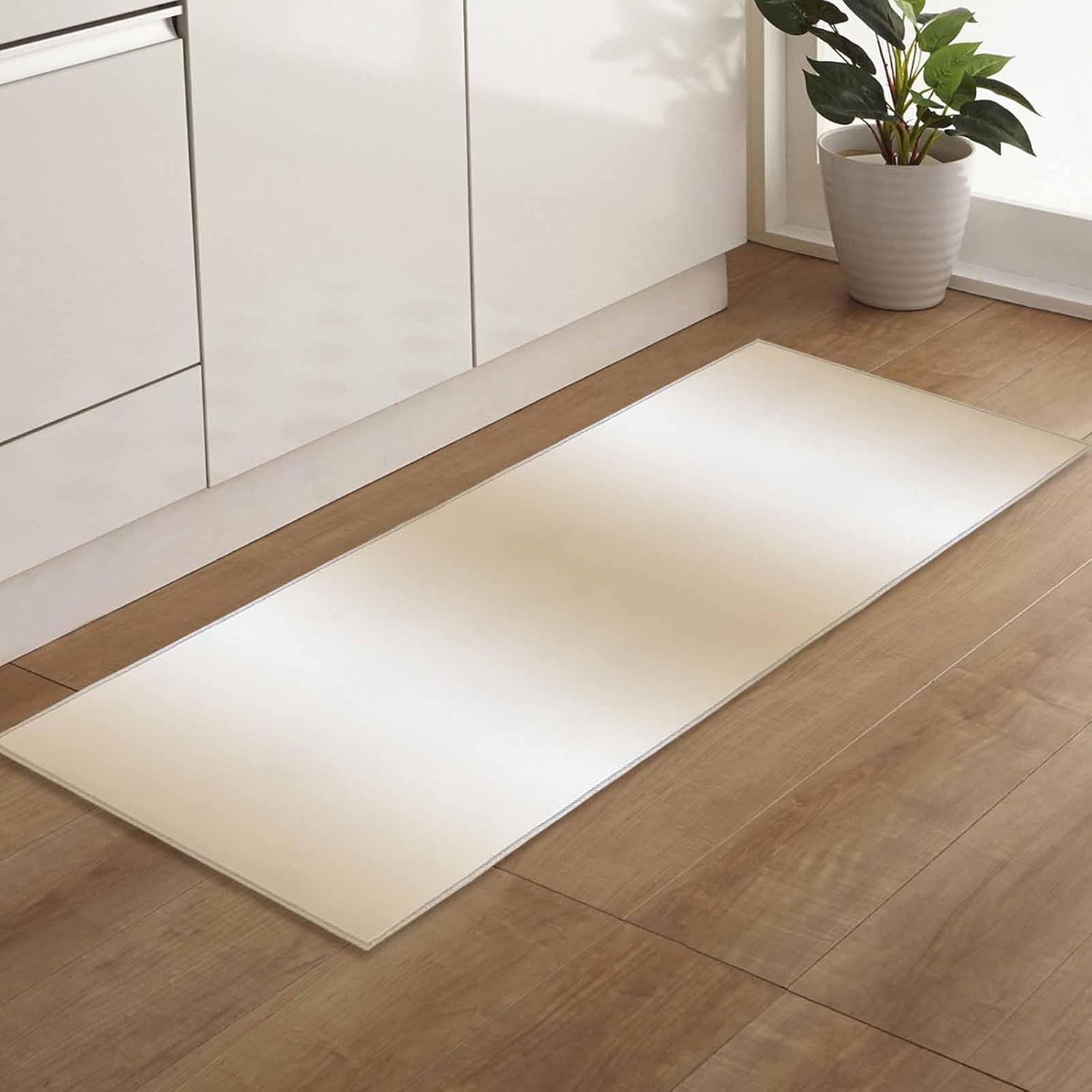 Kitchen Mats for Floor Modern Beige Ombre Texture Washable Non Slip Kitchen Rugs 1PCS, Minimalist Gradient Art Absorbent Standing Mats for Sink Bathroom Office Living Room 15.7x47.2in