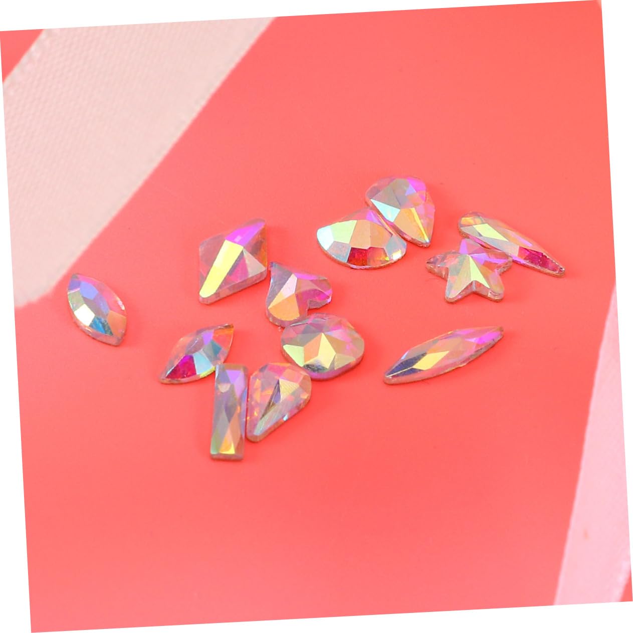 240 Pezzi Diamanti per Unghie Manicure Art Strass Vetro Strass per Unghie Cristallo ab Strass Decorazioni per Unghie per Nail Art Strass con Retro Piatto Diamante Multico