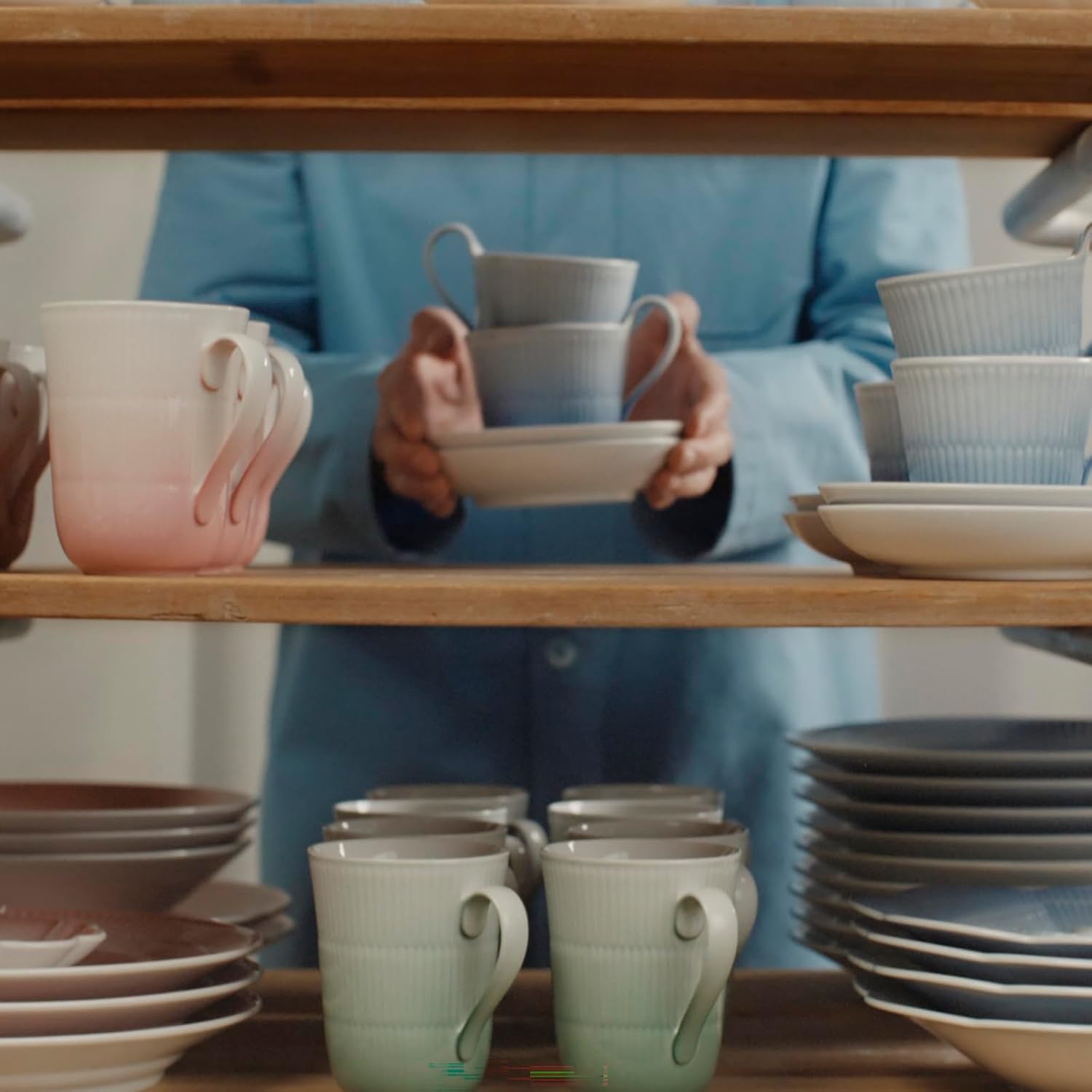 Royal Copenhagen Iris 1085948 High Handle Cup & Saucer, 8.1 fl oz (240 ml), Blue