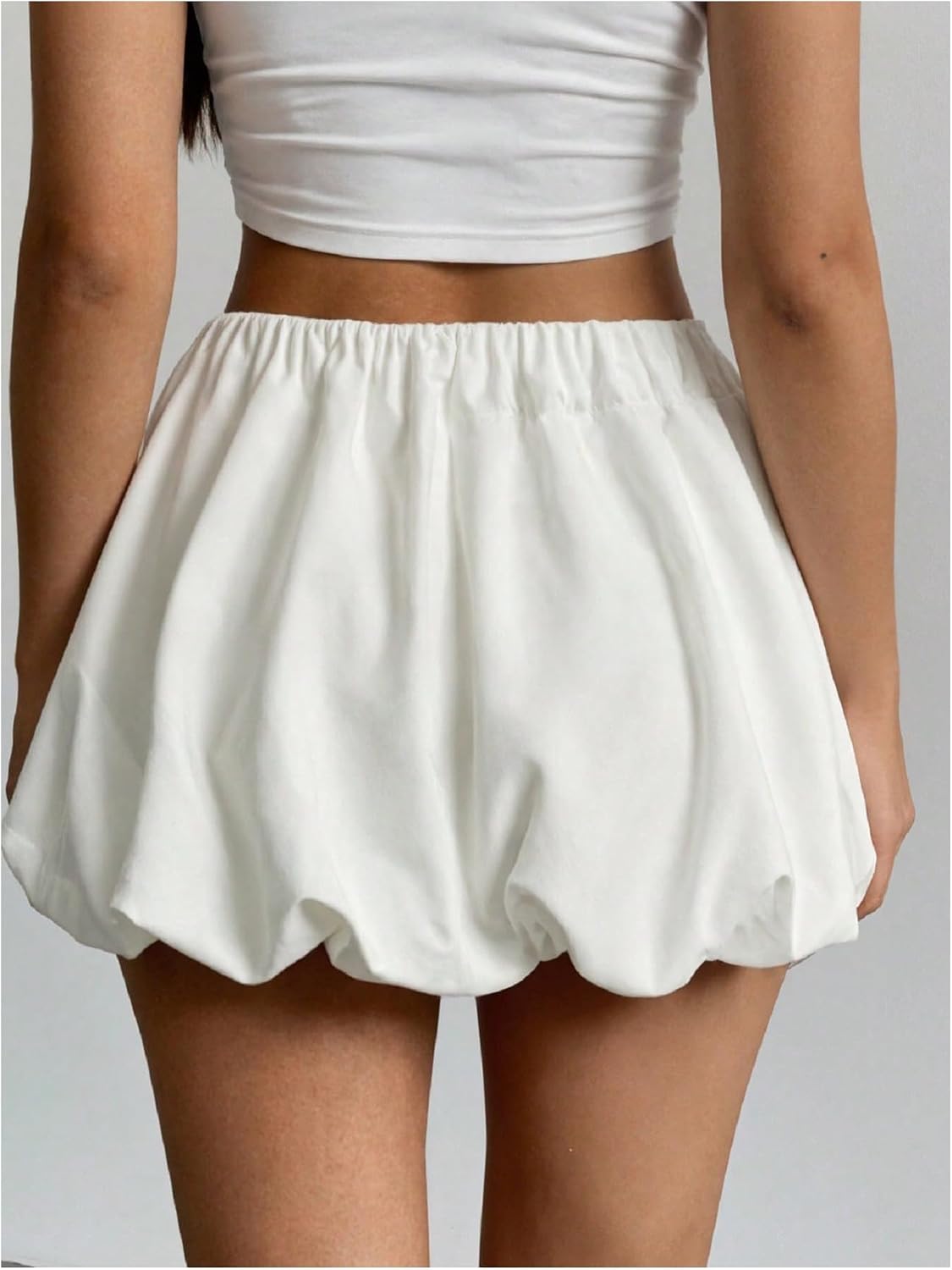 SweatyRocks Women's Low Rise Y2k Bubble Skirts Ruffle Puffy Hem Mini Skirt Going Out Outfits