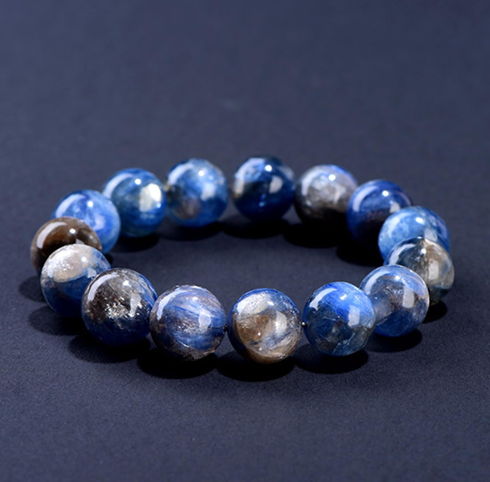 Bracciale da donna in cianite simbiotica "Old-Mine" – Gioiello con pietre | Regali di gioielli in cianite fatti a mano per donne, braccialetti elasticizzati con perline di cristallo