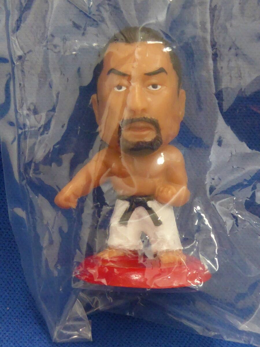 Amazon.co.jp: レア プロ格ヒーローズvol.2 角田信朗 A/空手着/ミニ