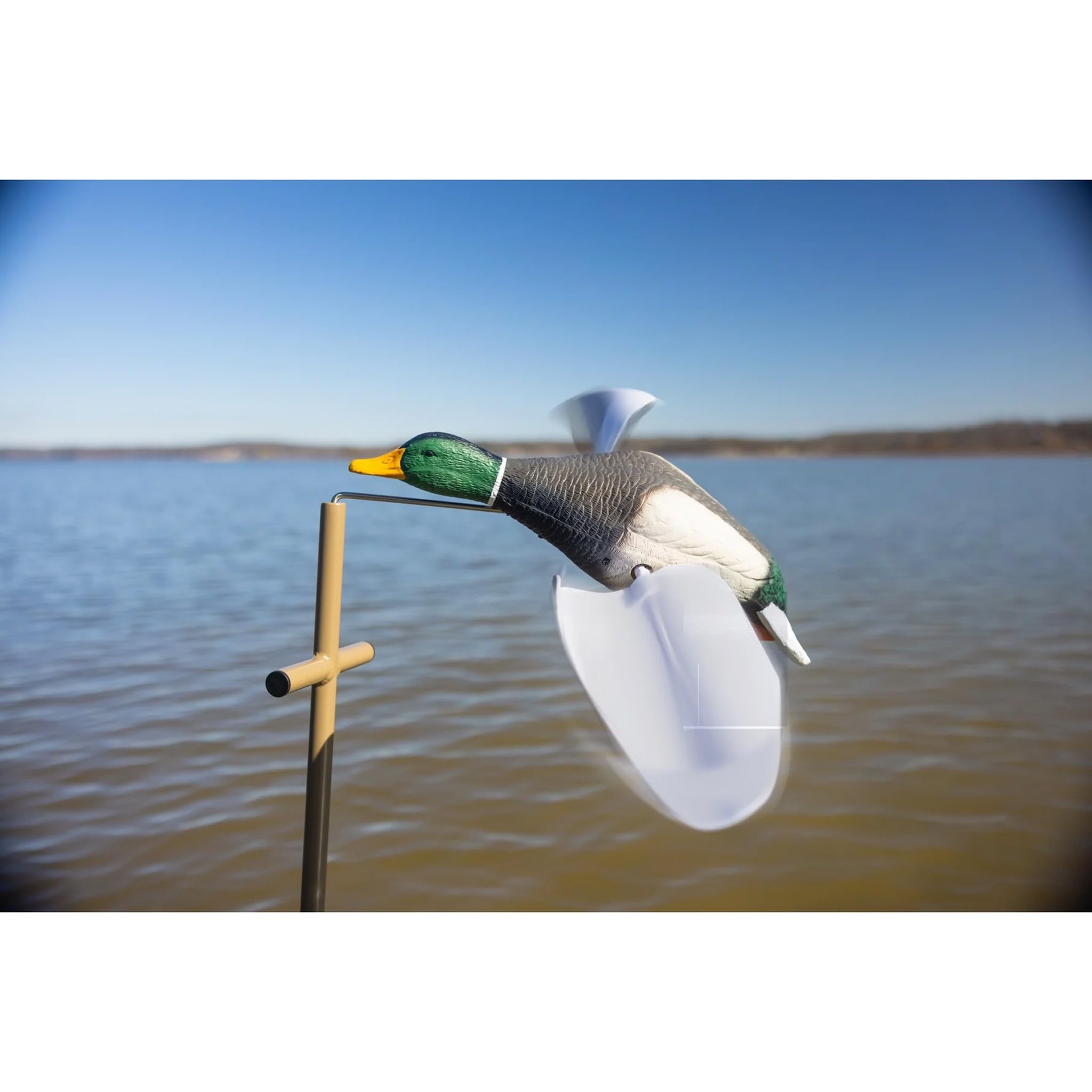 Higdon Outdoors Flasher Flyer Breeze - Señuelo de pato Mallard Drake Motion con alas giratorias activadas por el viento para caza de aves acuáticas, diseño ultraligero que imita el movimiento silbante