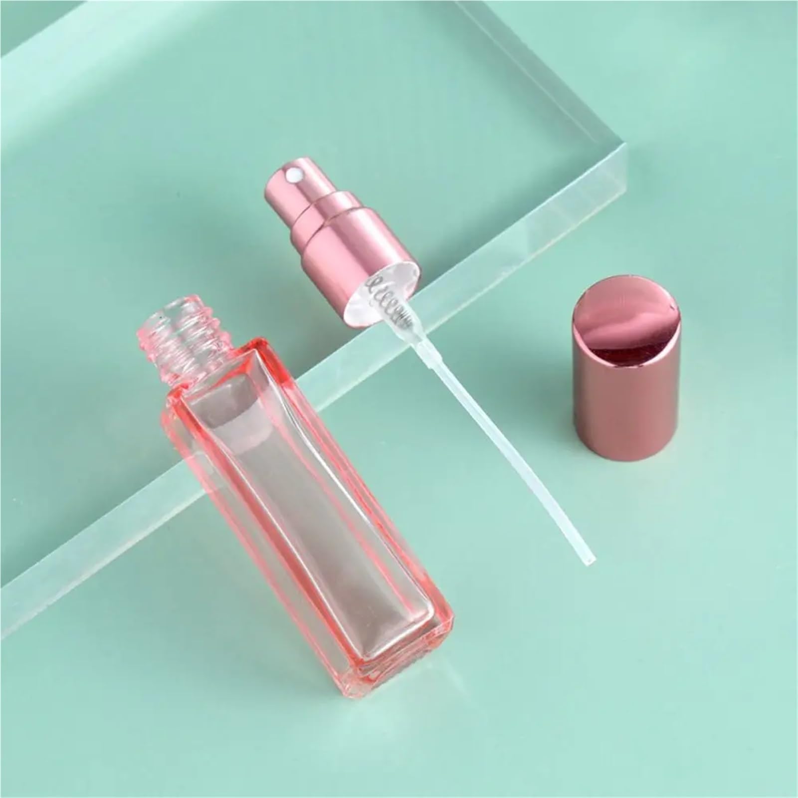 Bottiglia Di Profumo Ricaricabile 3 pezzi flacone spray quadrato colorato portatile 10 ml 20 ml flacone di profumo in vetro a nebbia fine mini flaconi di campione di profumo trasparente da viaggio(Pin