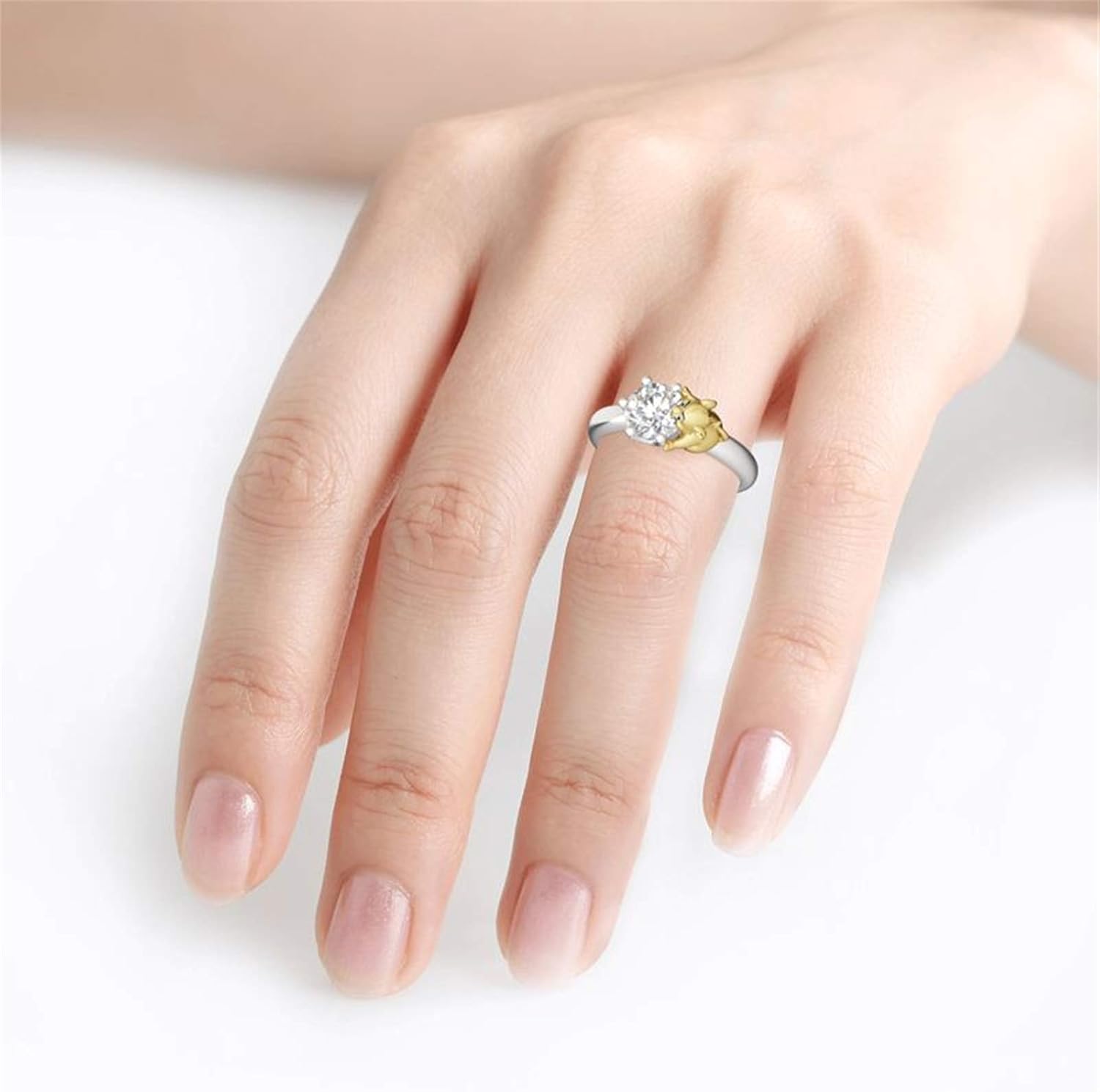 Jeulia Hug Me King of The Jungle Lion Crown Round Cut Sterling Silver Ring for Women Wife Girlfriend Engagement Wedding Anniversary Christmas Birthday with Jewelry Box