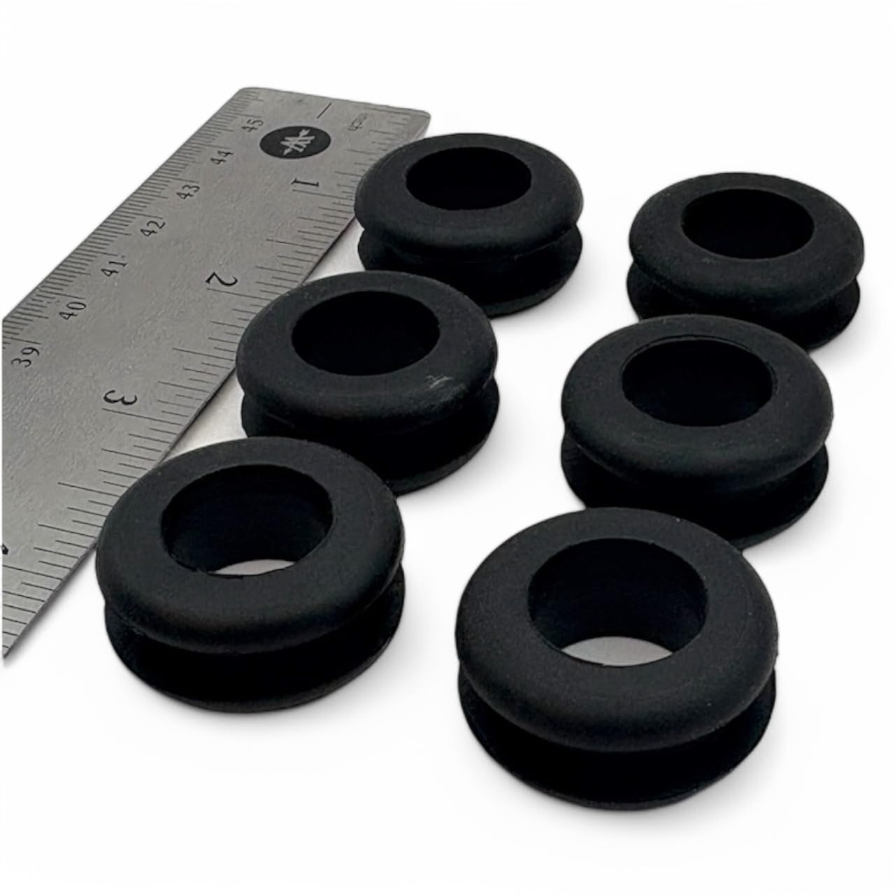 Buna-N Rubber Push-in Grommet - Inner Diameter 5/8", Outer Diameter 1 1/8", for Hole Diameter 7/8", Panel Thickness 1/4"(24)