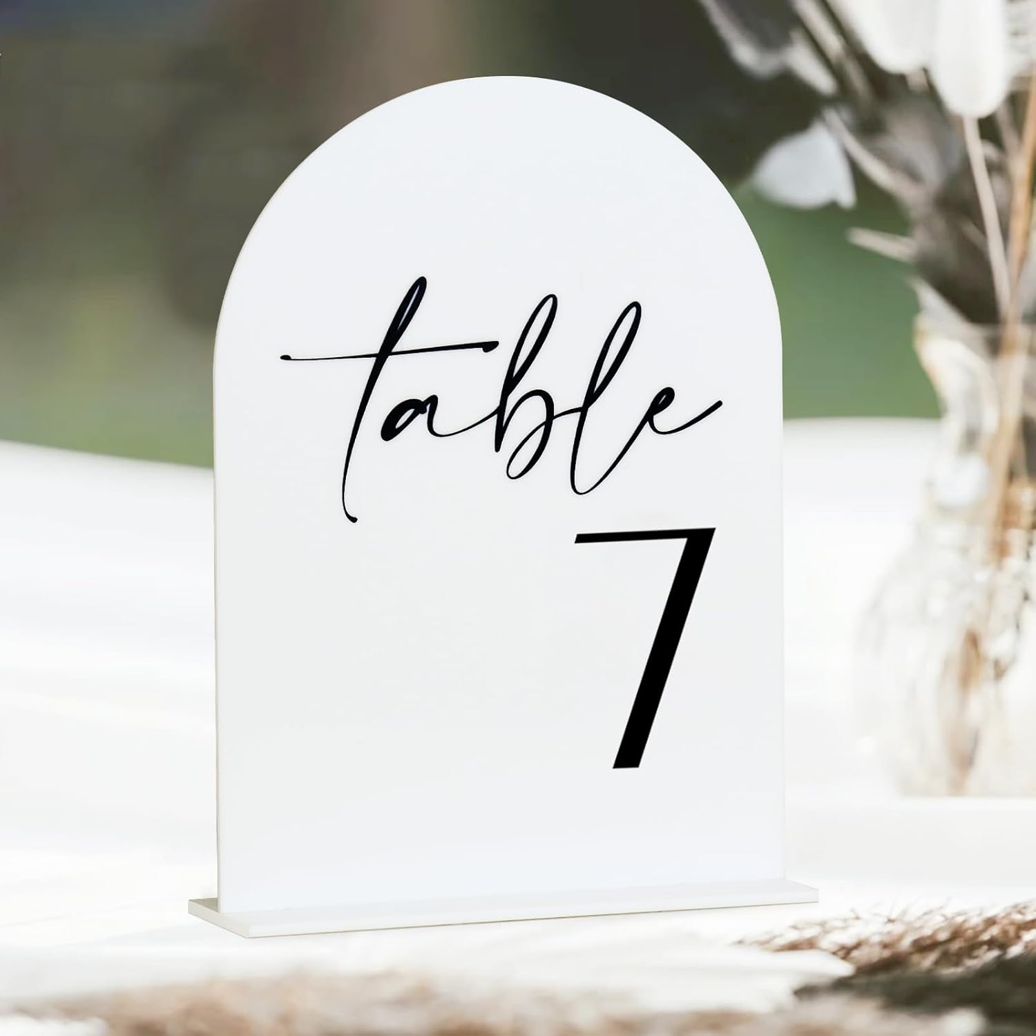 ホワイトアーチ アクリルテーブルナンバー スタンド付き 1-20 5x7インチ ホワイト アーチ型アクリルサインとアクリルベース ア