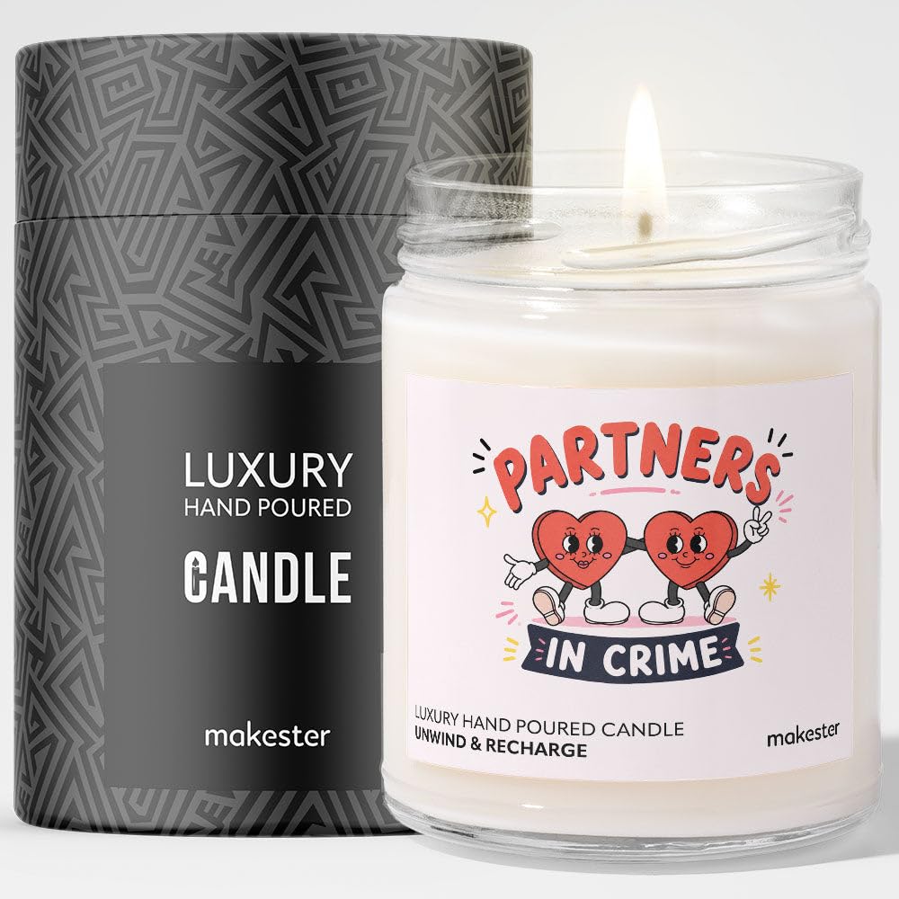 Birthday Gift for Partner - Luxury Soy Wax Candle - Vanilla, Jasmine, Sugared Almond - Makester — image 1