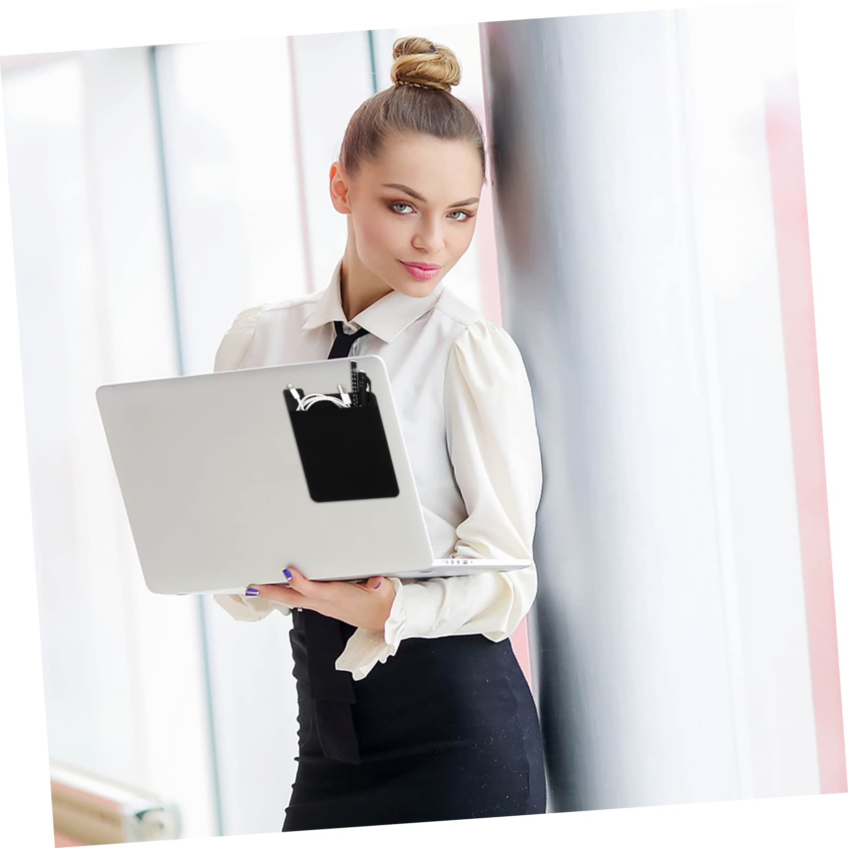 Organiseur Adhésif Pochette Élastique, pour Ordinateur Portable Noire