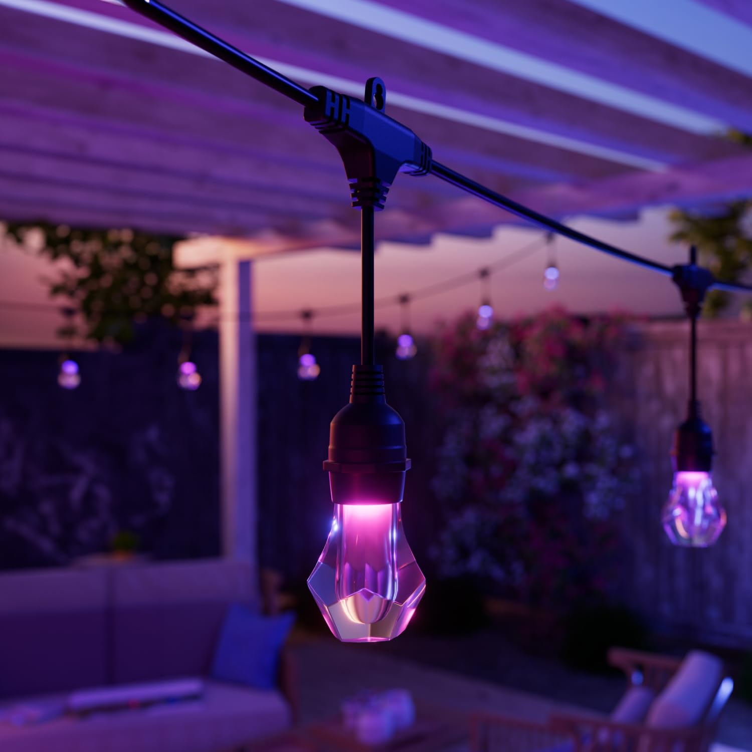 Nanoleaf Essentials, 15 m RGBICW LED Outdoor Fairy Lights - 16 m Coloured Connected String Lights, IP65 Waterproof, 20 LED Bulbs, WiFi Bluetooth Matter, Garden & Guinguette