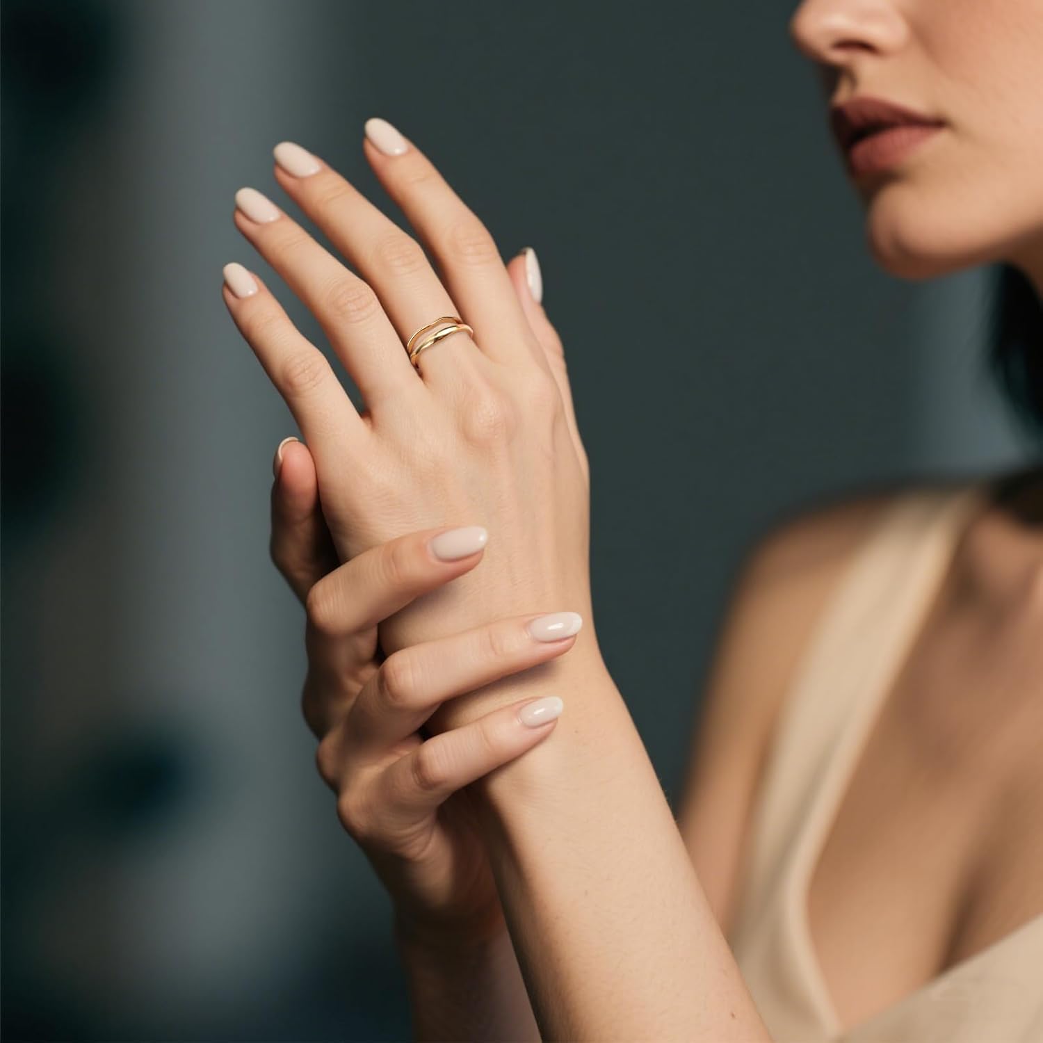 2pcs Gold Stackable Rings, Ladies Gold-Plated Knuckle Ring Set Exquisite Wave Thick & Thin Engagement Finger Stacking Jewelry Gift for Women Thumb Anniversary Birthday Wedding - Image 6