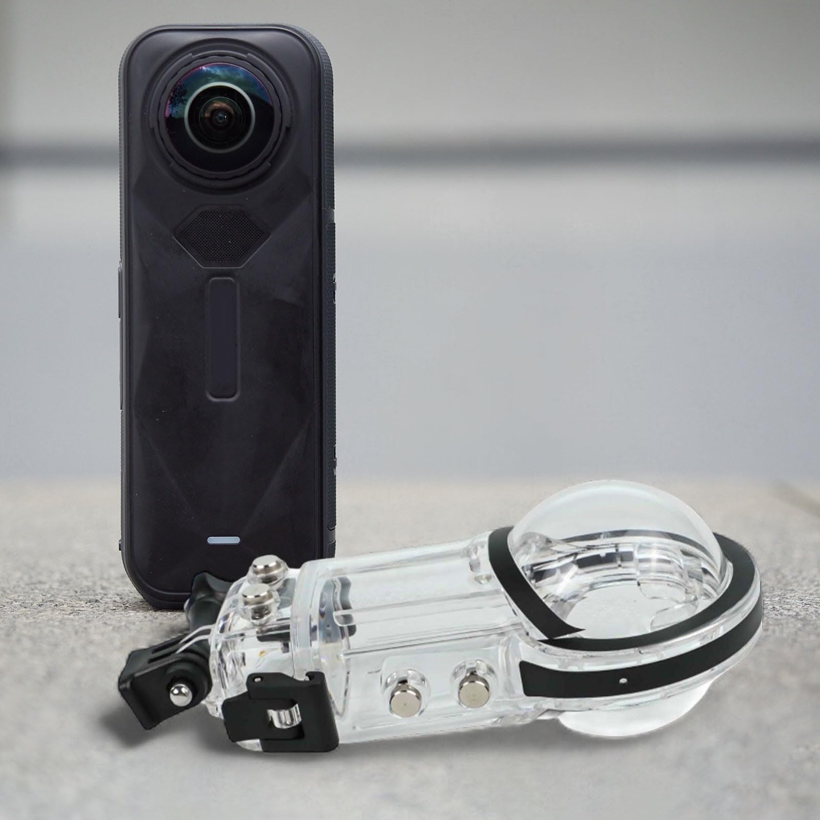 Carcasa de buceo impermeable de 50 m para Insta360 X5, incluye soporte esencial para un uso seguro bajo el agua