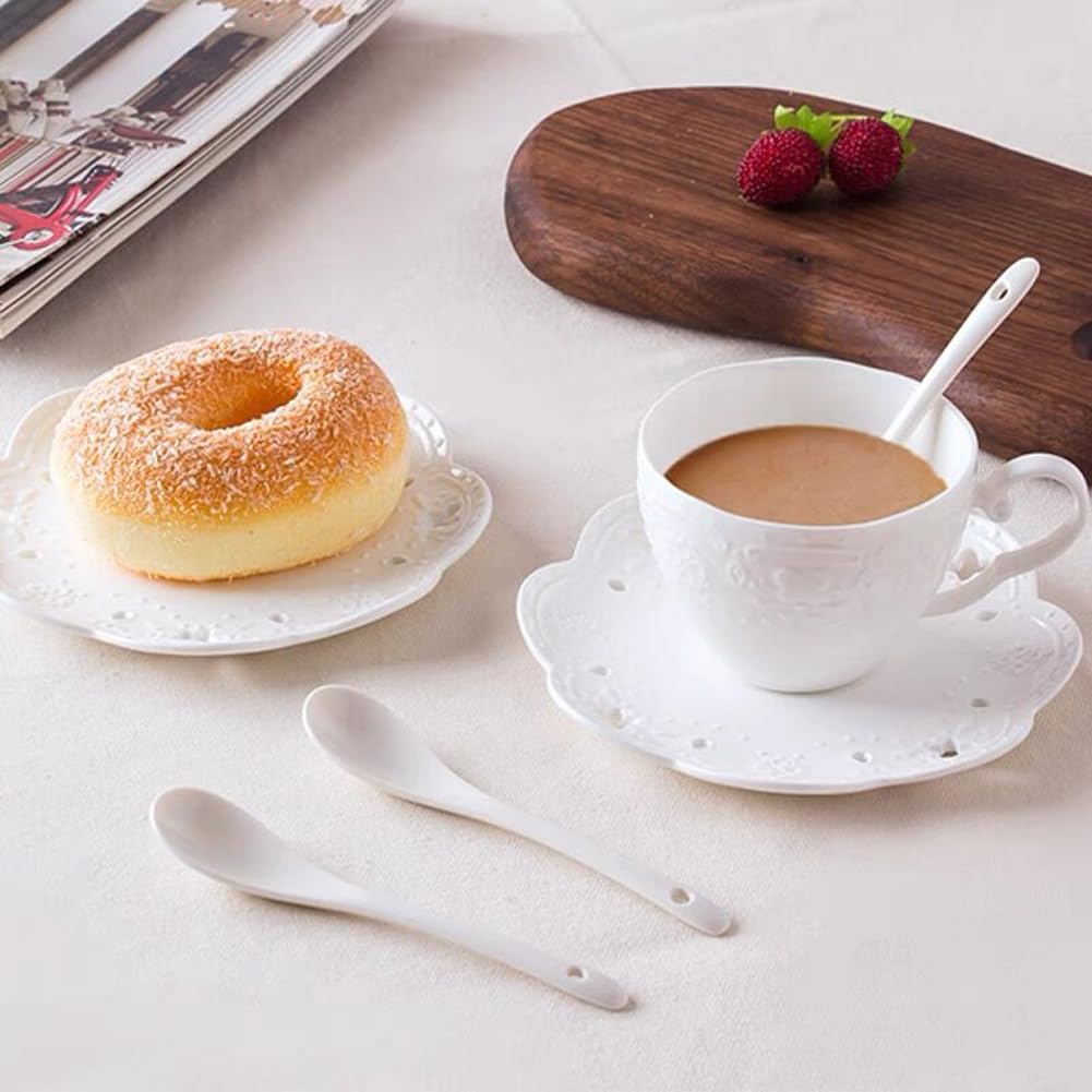 YBK Tech - Set di tazzine e piattini in porcellana Bone China in ceramica per colazione, casa, cucina, fiori in rilievo (bianco