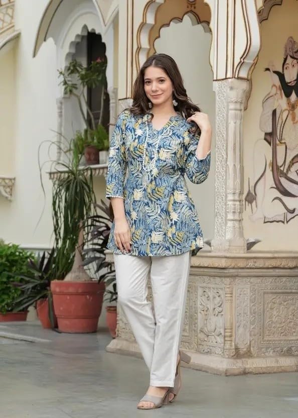 Image of Women's Short Kurti in TopsTunic Rayon Cotton Blend | Ladies Ethnic Tunic