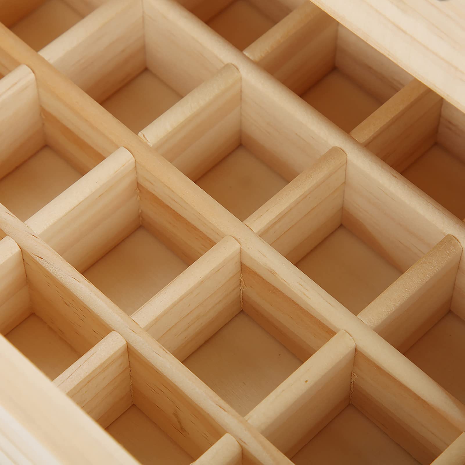 90 Przegródek Drewniany futerał do Przechowywania Olejków Eterycznych Box Organizer do Aromaterapii i Użytku Domowego, Wysokiej Jakości Drewno, Trwały i Stylowy Wygląd