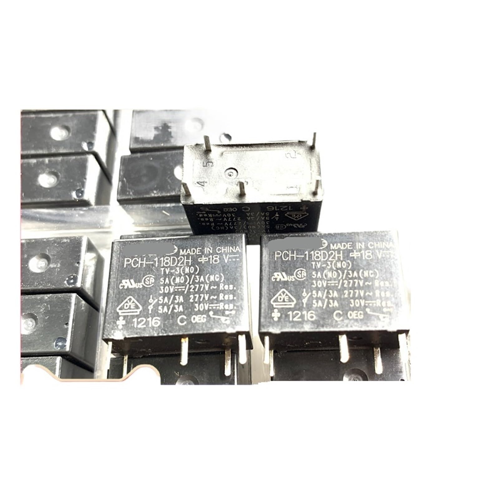 Relé PCH-118D2H 18VDC interruptor electromecánico de 5A miniatura