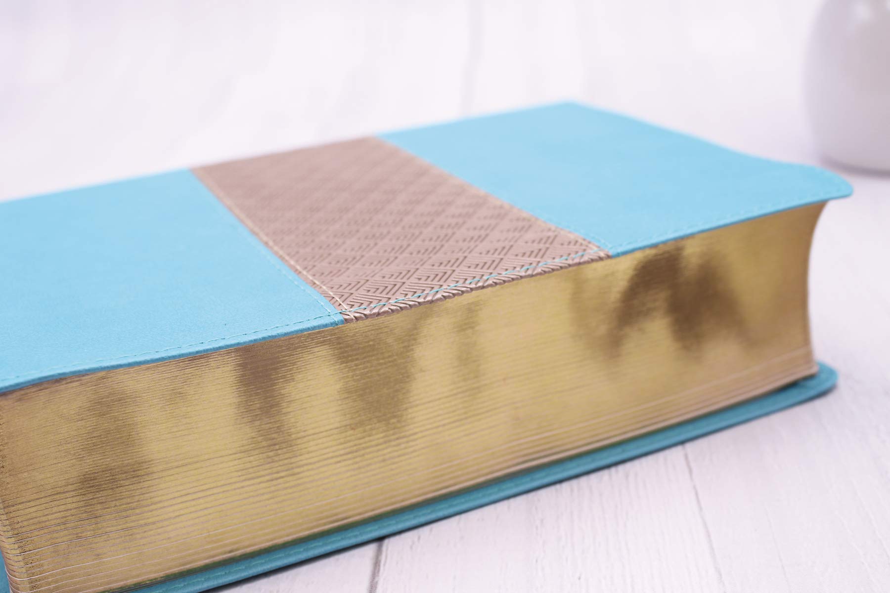 NIV, Giant Print Compact Bible, Leathersoft, Teal, Red Letter, Comfort Print
