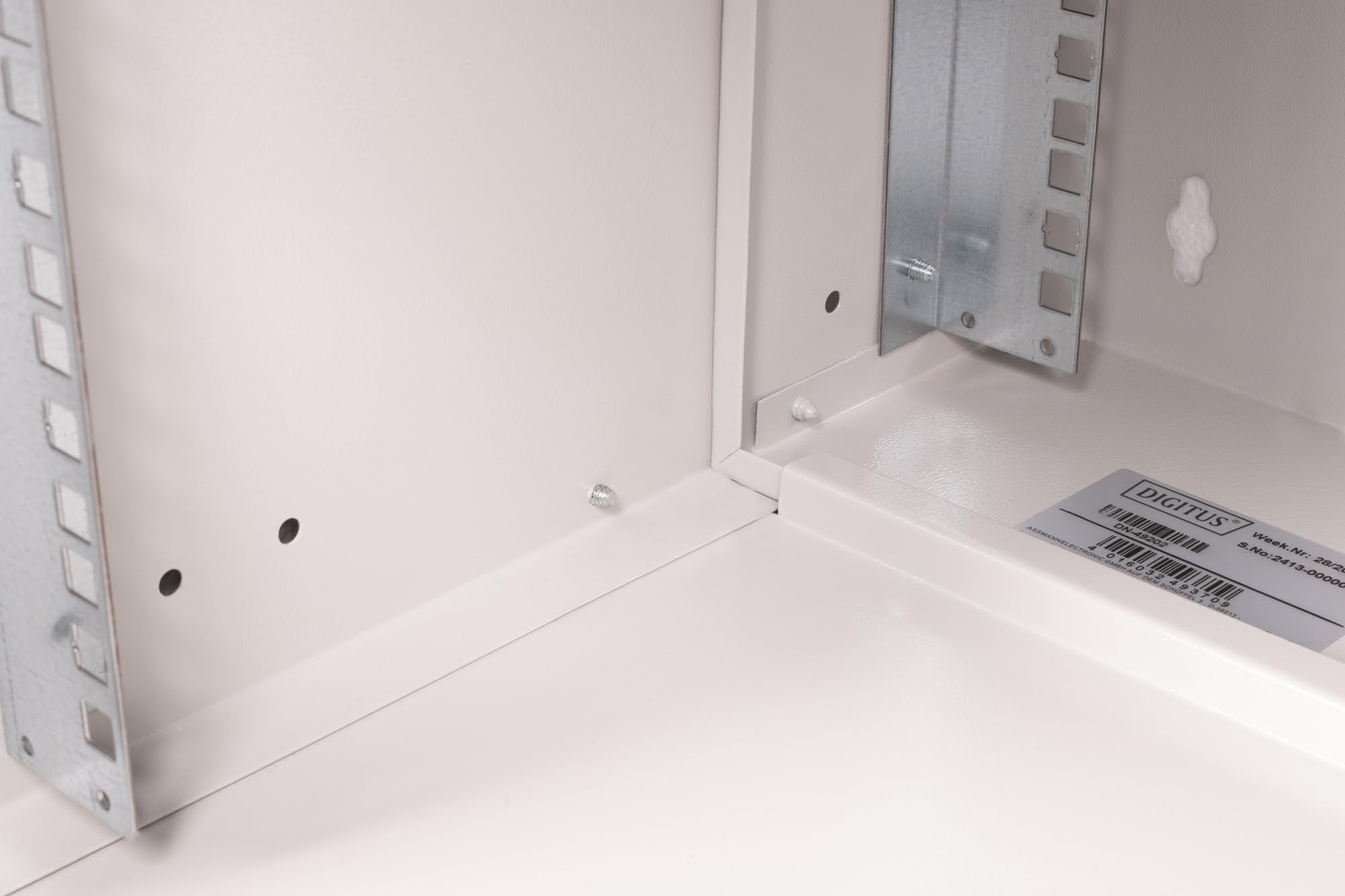 Digitus Contenitore Soho Pro A Parete - 483 Mm [19] - 540x400 Mm [lxp] (19 7u Rack Pro 370 X 540 X 400mm Gry) | 400 mm Tiefe – 319,25 mm Nutztiefe – Wandmontage – Traglast 60 kg – Glastür